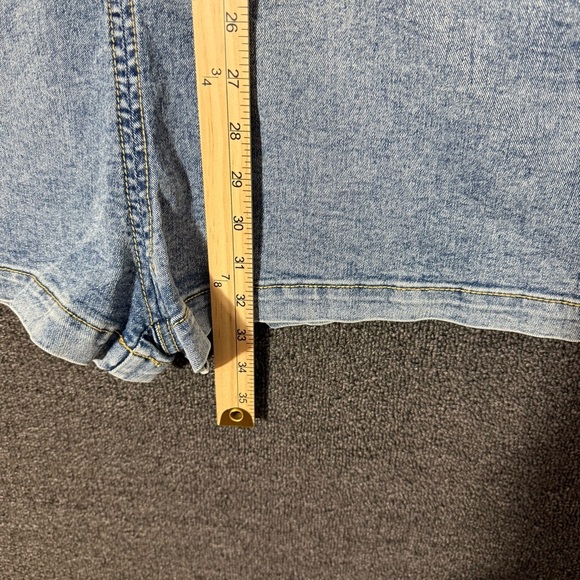 True Religion Blue Denim Overalls Shorts Classic Medium Wash, Womens XL - Picture 5 of 8